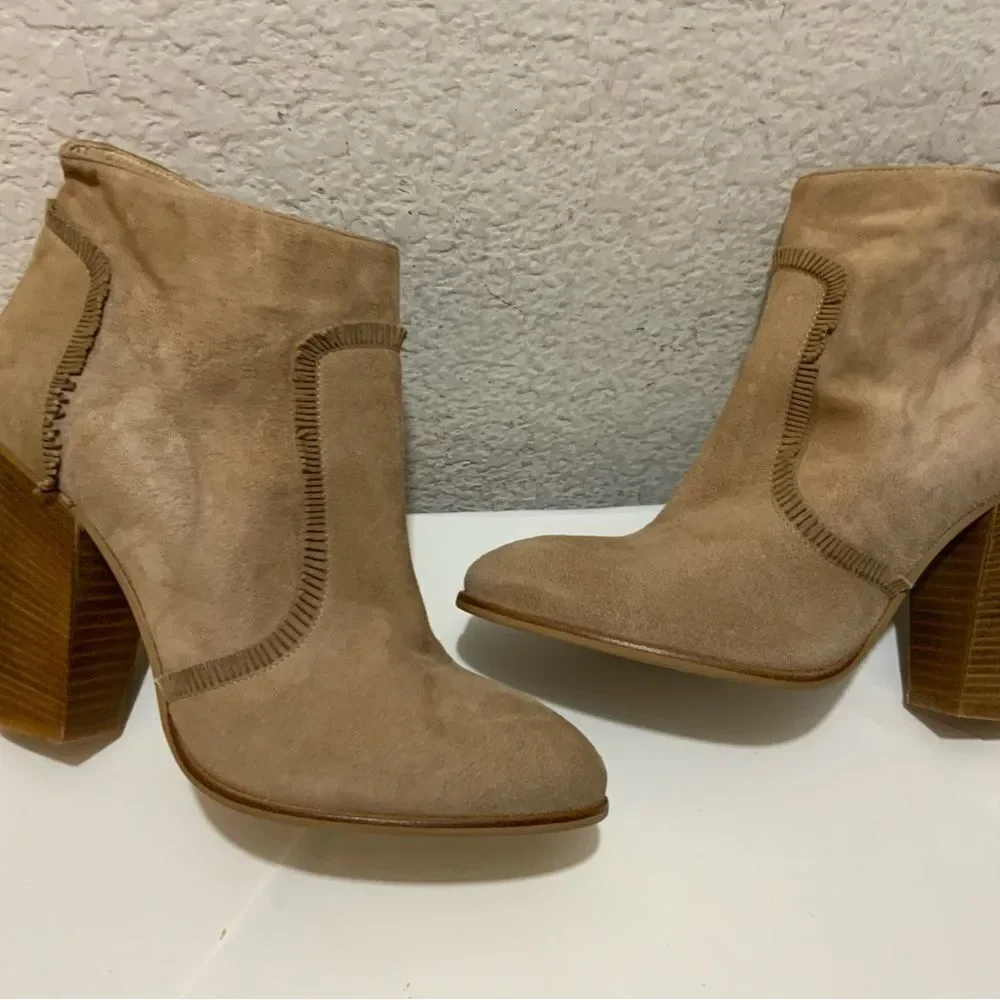 New Dee Keller Tan Suede Mini Fringe Details Ankle Boots Side Zip US 9 EU 39